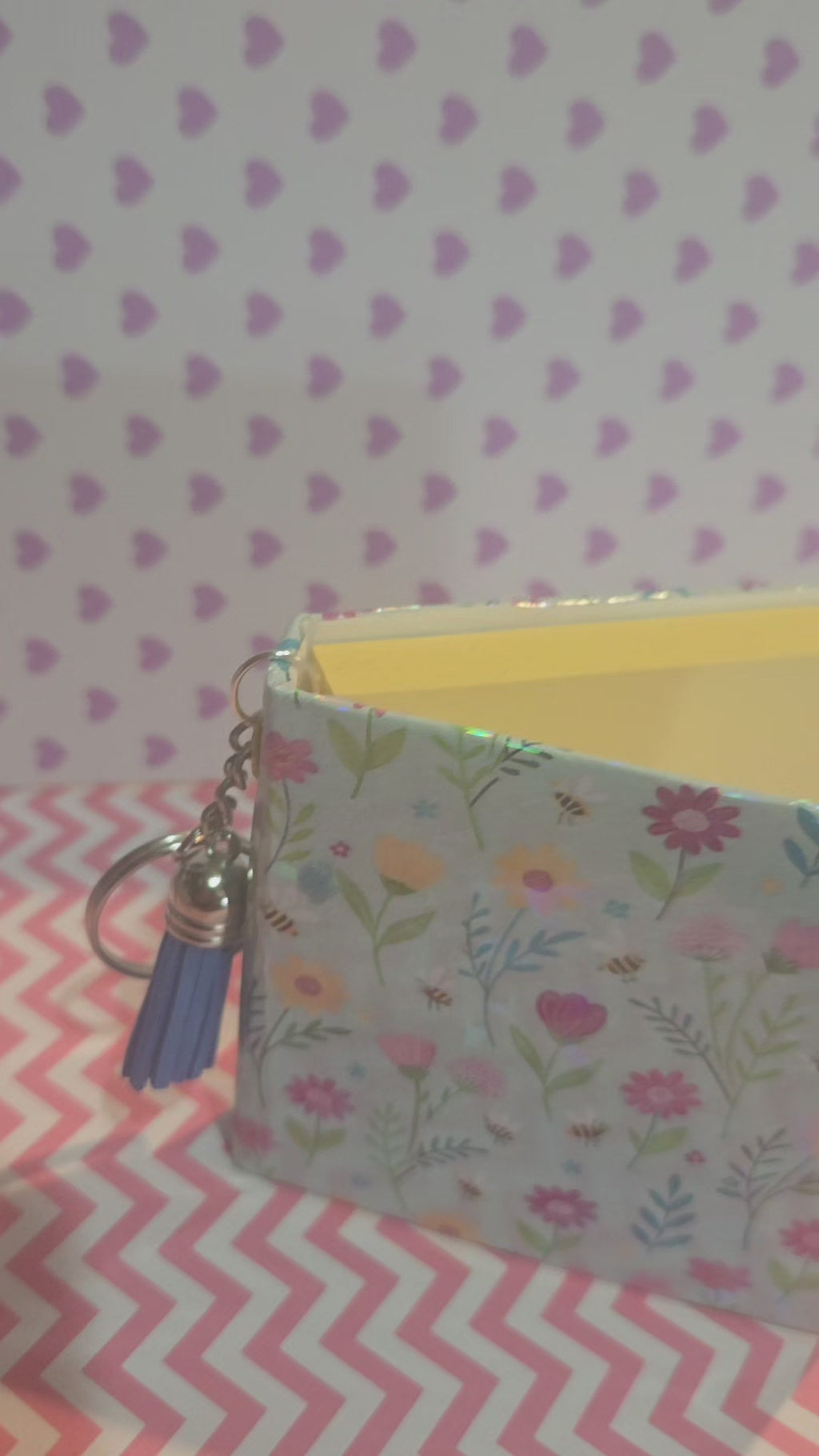 Floral Bee Sticky Note Cover
