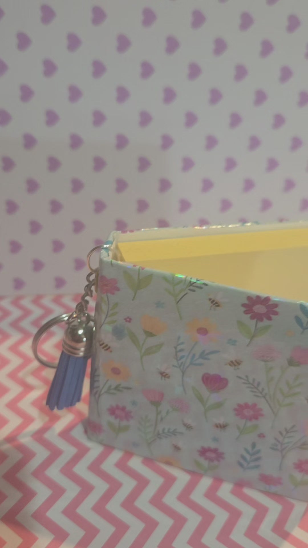 Floral Bee Sticky Note Cover